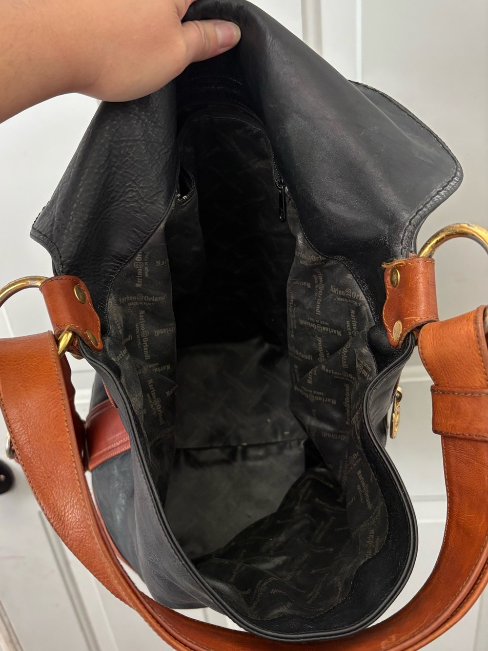 Marino Orlandi Black and Brown Leather Bucket Shoulder Bag with Gold Hardware - Picture 9 of 13